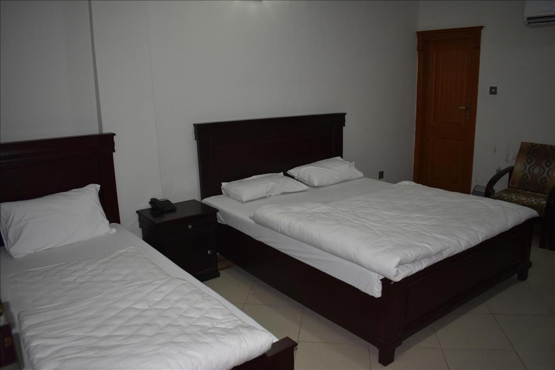 Hotel Kashmir Inn Rawalpindi Esterno foto